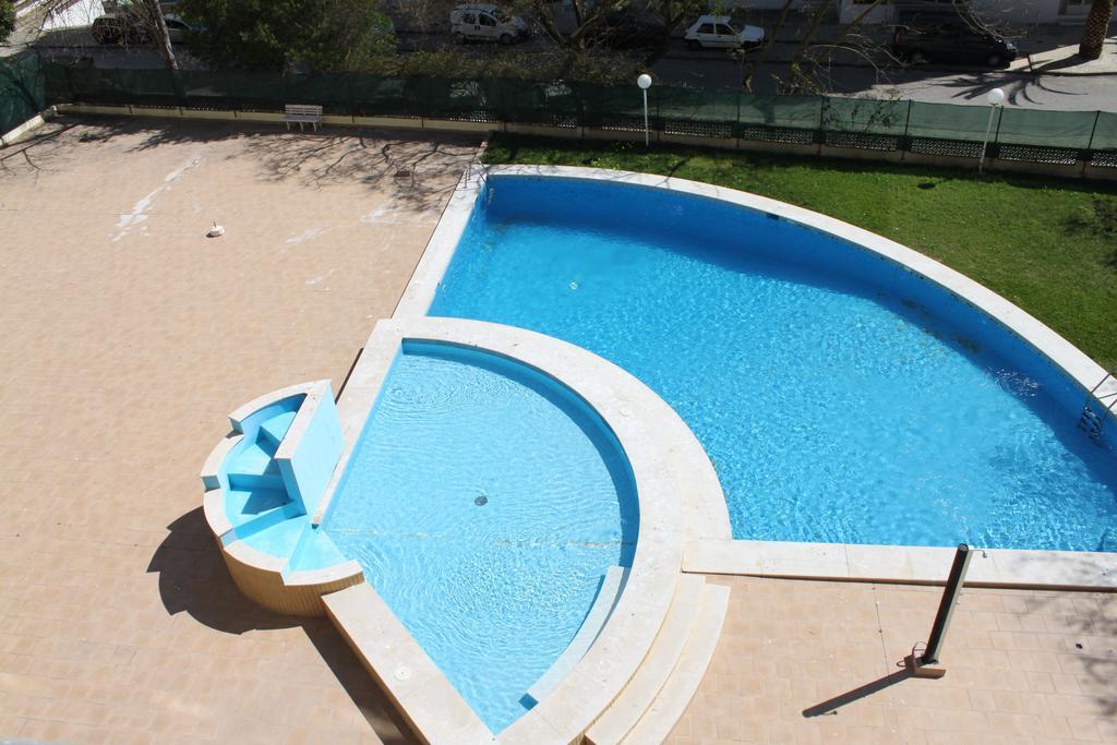 Edificio Canoa Armação de Pêra Dış mekan fotoğraf